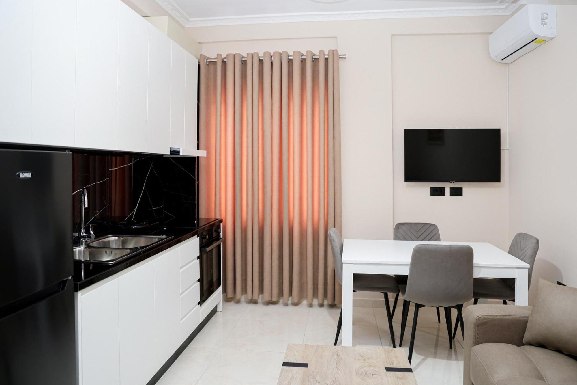 Saliasi Hotel&apartament
