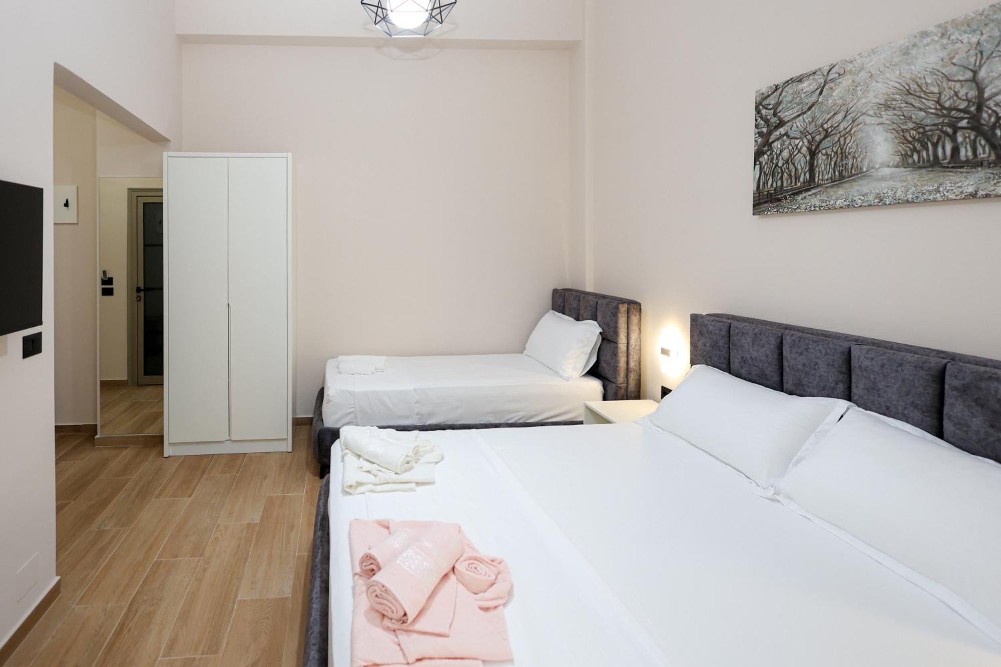 Saliasi Hotel&apartament Polican