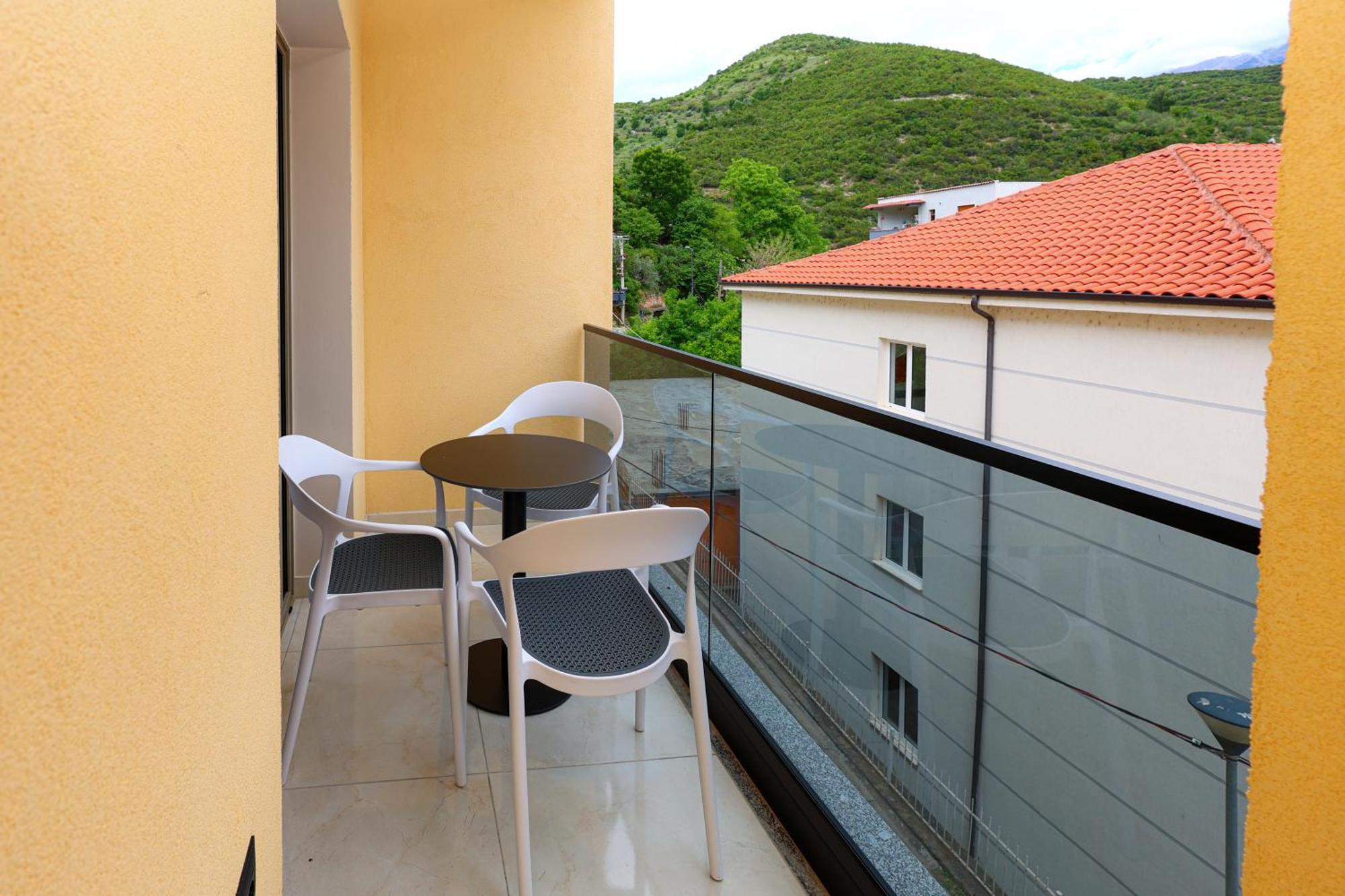 Saliasi Hotel&apartament *