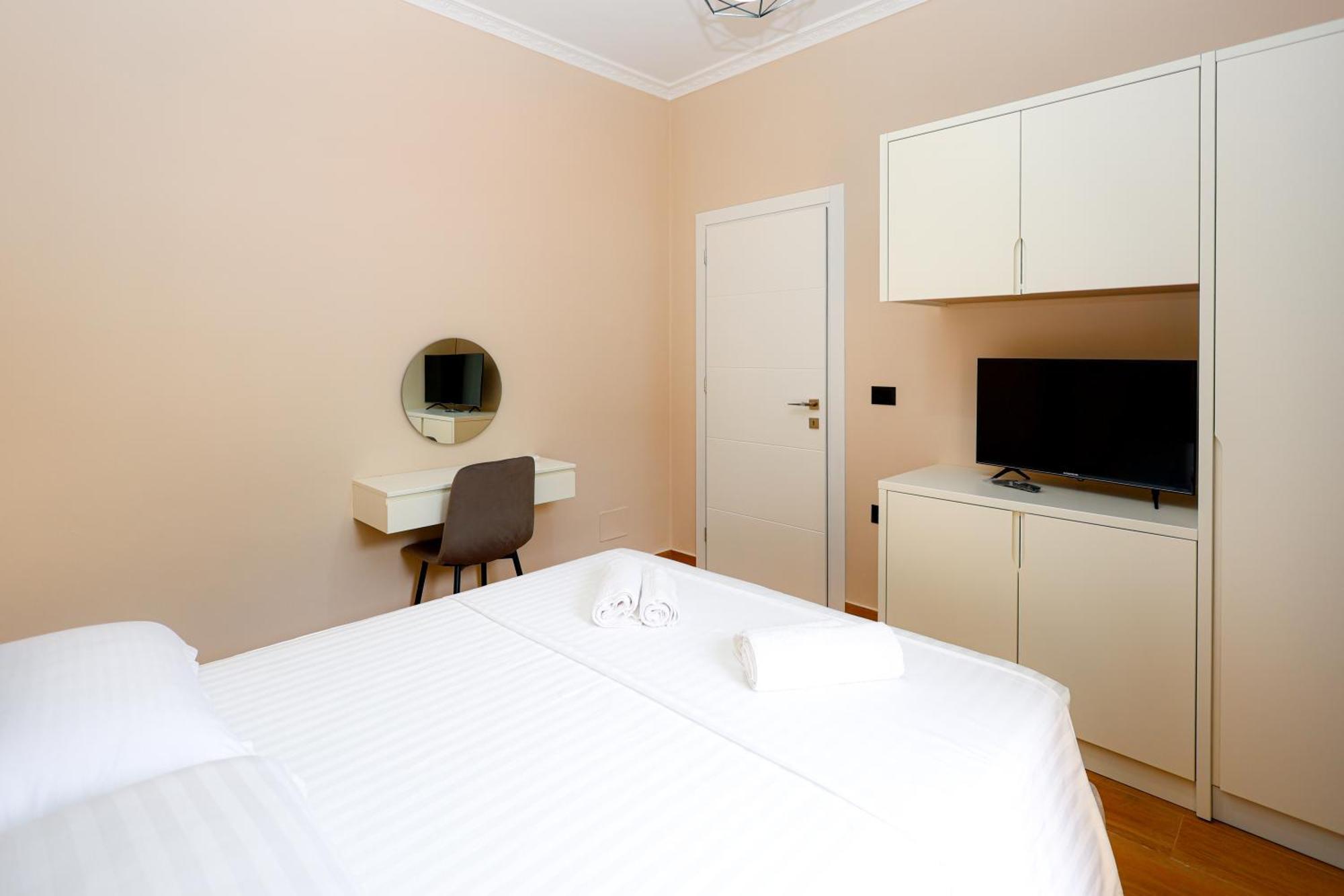 Saliasi Hotel&apartament * Polican