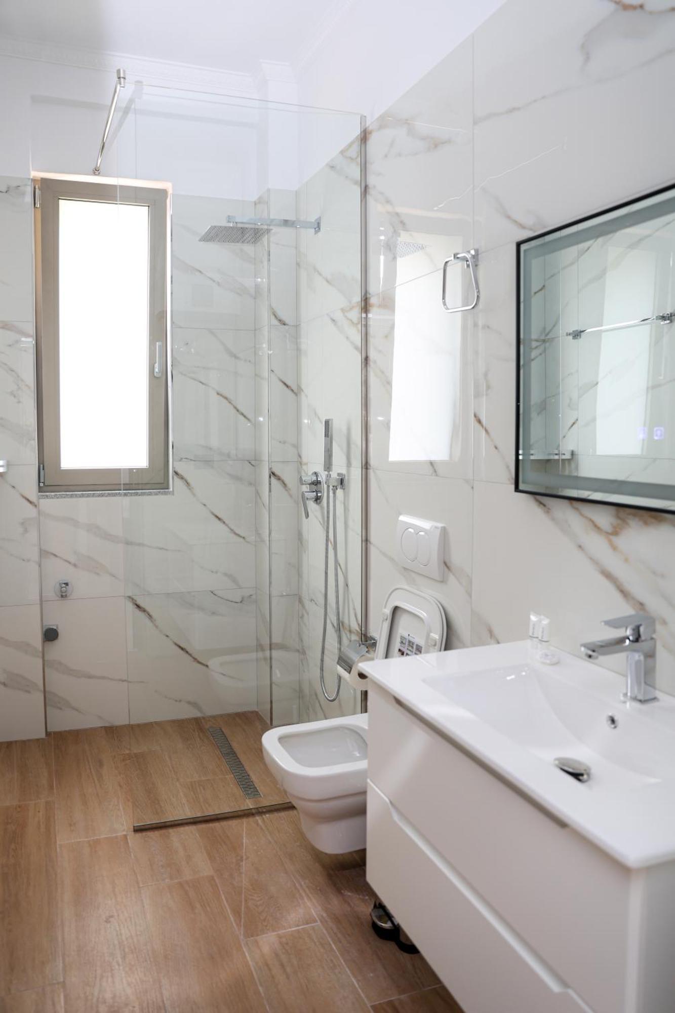 Apart-hotel Saliasi Hotel&apartament Polican